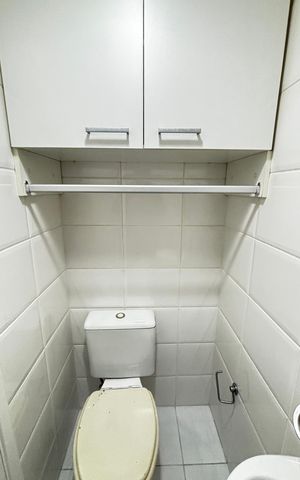 Apartamento à venda com 122m², 3 quartos e 2 vagas Apartamento à venda com 122m², 3 quartos e 2 vagasBanheiro de serviço