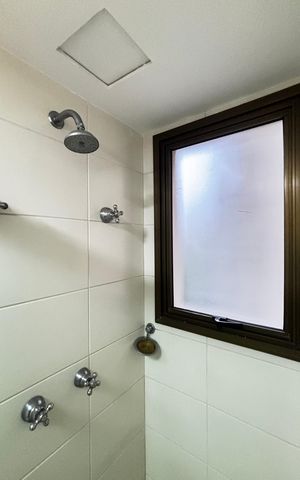 Apartamento à venda com 122m², 3 quartos e 2 vagas Apartamento à venda com 122m², 3 quartos e 2 vagasBanheiro da Suíte 3