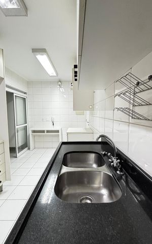 Apartamento à venda com 122m², 3 quartos e 2 vagas Apartamento à venda com 122m², 3 quartos e 2 vagasCozinha