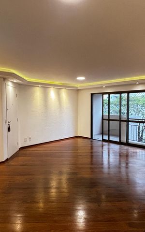 Apartamento à venda com 122m², 3 quartos e 2 vagas Apartamento à venda com 122m², 3 quartos e 2 vagasSala