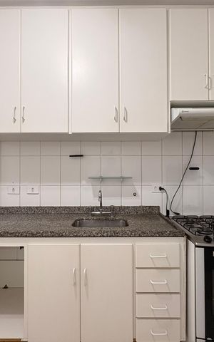Apartamento para alugar com 89m², 4 quartos e 2 vagas Apartamento para alugar com 89m², 4 quartos e 2 vagasCozinha
