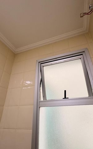 Apartamento para alugar com 89m², 4 quartos e 2 vagas Apartamento para alugar com 89m², 4 quartos e 2 vagasBanheiro de Serviço