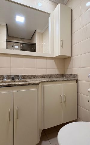 Apartamento para alugar com 89m², 4 quartos e 2 vagas Apartamento para alugar com 89m², 4 quartos e 2 vagasBanheiro