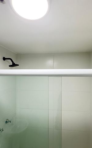 Apartamento para alugar com 45m², 2 quartos e 1 vaga Apartamento para alugar com 45m², 2 quartos e 1 vagaBanheiro