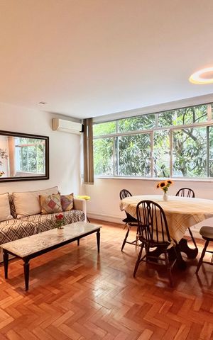 Apartamento para alugar com 112m², 3 quartos e sem vaga