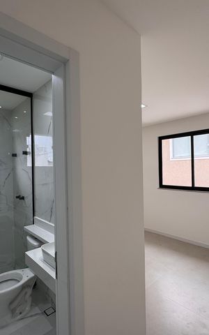 Apartamento à venda com 220m², 4 quartos e 2 vagas Apartamento à venda com 220m², 4 quartos e 2 vagasSuíte 3