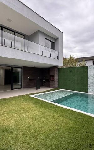 Apartamento à venda com 220m², 4 quartos e 2 vagas Apartamento à venda com 220m², 4 quartos e 2 vagasÁrea comum