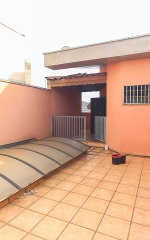 Apartamento à venda com 226m², 3 quartos e 3 vagas Apartamento à venda com 226m², 3 quartos e 3 vagasSacada Quarto 3 - Suíte