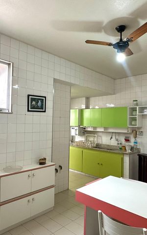 Apartamento para alugar com 156m², 3 quartos e 2 vagas