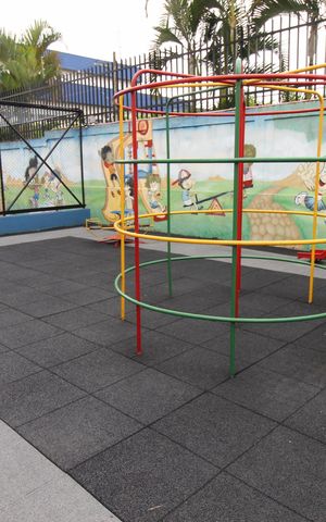Apartamento para alugar com 55m², 2 quartos e 1 vagaÁrea comum - Playground