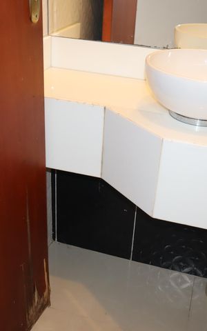 Casa à venda com 70m², 3 quartos e 2 vagasLavabo