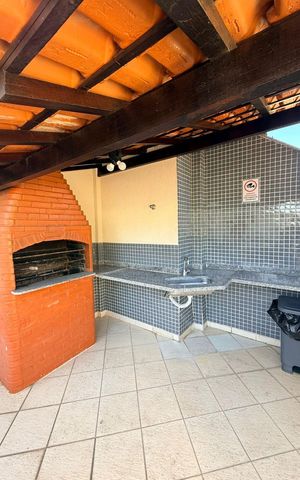 Apartamento para alugar com 180m², 3 quartos e 2 vagas