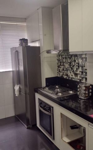 Apartamento para alugar com 154m², 3 quartos e 2 vagas Apartamento para alugar com 154m², 3 quartos e 2 vagasCozinha
