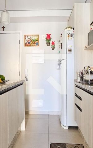 Apartamento à venda com 60m², 2 quartos e 1 vaga Apartamento à venda com 60m², 2 quartos e 1 vagaCozinha