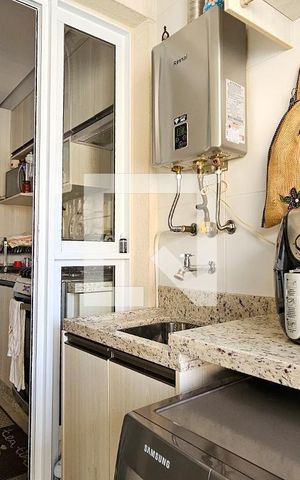 Apartamento à venda com 60m², 2 quartos e 1 vaga Apartamento à venda com 60m², 2 quartos e 1 vagaCozinha