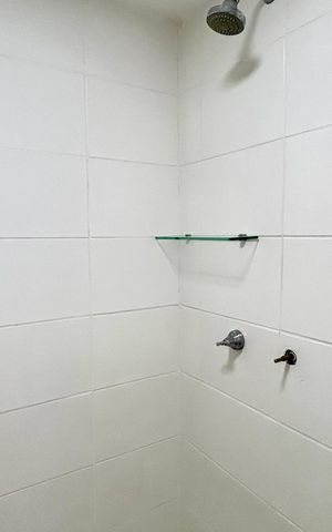 Apartamento para alugar com 57m², 3 quartos e 1 vaga Apartamento para alugar com 57m², 3 quartos e 1 vagaBanheiro 1