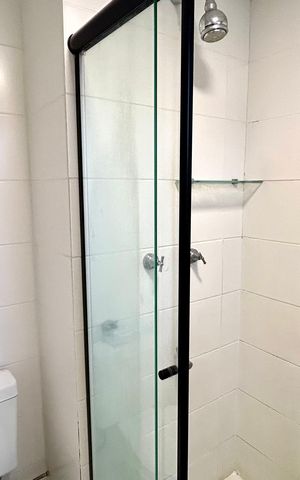 Apartamento para alugar com 57m², 3 quartos e 1 vaga Apartamento para alugar com 57m², 3 quartos e 1 vagaBanheiro da Suíte
