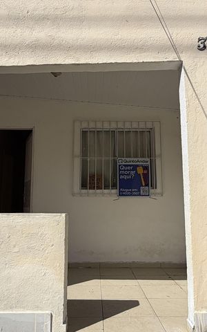 Casa para alugar com 120m², 2 quartos e sem vaga Casa para alugar com 120m², 2 quartos e sem vagaFachada