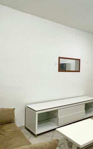 Apartamento para alugar com 35m², 1 quarto e 1 vaga Apartamento para alugar com 35m², 1 quarto e 1 vagaSala
