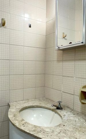 Apartamento para alugar com 35m², 1 quarto e 1 vaga Apartamento para alugar com 35m², 1 quarto e 1 vagaBanheiro da Suíte