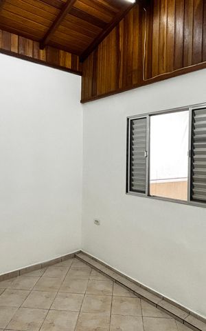 Casa para alugar com 250m², 2 quartos e 3 vagas Casa para alugar com 250m², 2 quartos e 3 vagasEspaço Gourmet - Quarto de Apoio