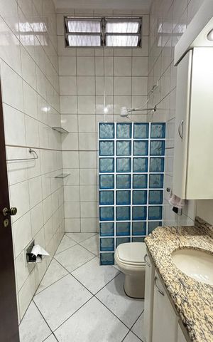 Casa para alugar com 250m², 2 quartos e 3 vagas Casa para alugar com 250m², 2 quartos e 3 vagasBanheiro