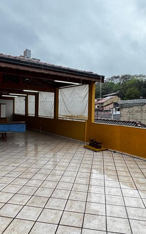 Casa para alugar com 250m², 2 quartos e 3 vagas Casa para alugar com 250m², 2 quartos e 3 vagasEspaço Gourmet
