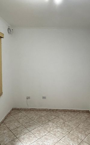 Casa para alugar com 250m², 2 quartos e 3 vagas Casa para alugar com 250m², 2 quartos e 3 vagasQuarto