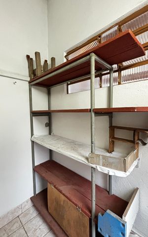 Casa para alugar com 250m², 2 quartos e 3 vagas Casa para alugar com 250m², 2 quartos e 3 vagasDespensa