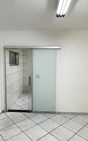 Casa para alugar com 250m², 2 quartos e 3 vagas Casa para alugar com 250m², 2 quartos e 3 vagasSala de Jantar