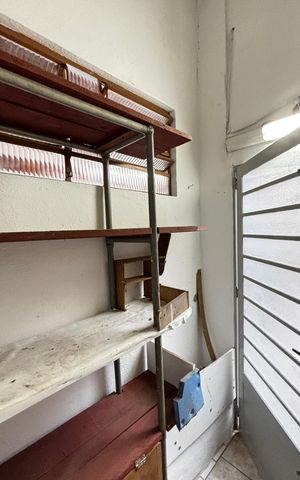 Casa para alugar com 250m², 2 quartos e 3 vagas Casa para alugar com 250m², 2 quartos e 3 vagasDespensa