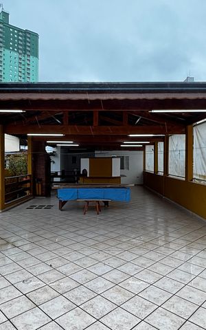 Casa para alugar com 250m², 2 quartos e 3 vagas Casa para alugar com 250m², 2 quartos e 3 vagasEspaço Gourmet