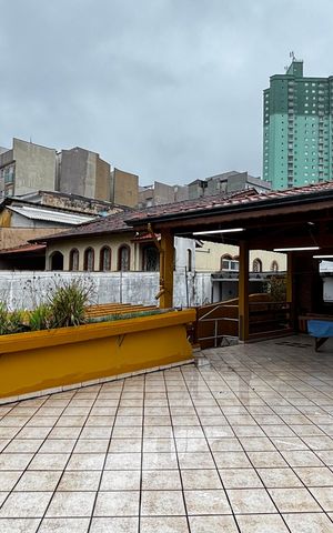 Casa para alugar com 250m², 2 quartos e 3 vagas Casa para alugar com 250m², 2 quartos e 3 vagasEspaço Gourmet