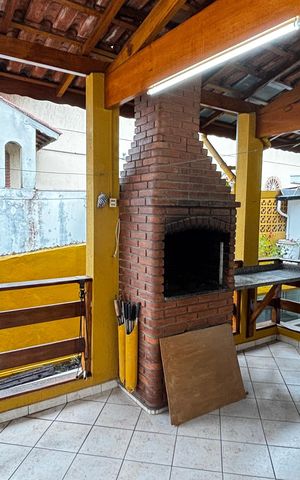 Casa para alugar com 250m², 2 quartos e 3 vagas Casa para alugar com 250m², 2 quartos e 3 vagasEspaço Gourmet
