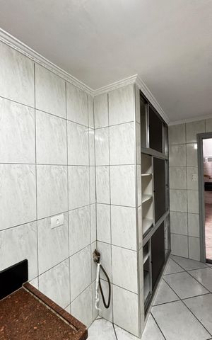 Casa para alugar com 250m², 2 quartos e 3 vagas Casa para alugar com 250m², 2 quartos e 3 vagasCozinha