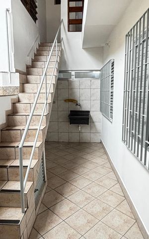 Casa para alugar com 250m², 2 quartos e 3 vagas Casa para alugar com 250m², 2 quartos e 3 vagasQuintal