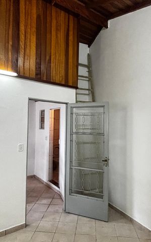Casa para alugar com 250m², 2 quartos e 3 vagas Casa para alugar com 250m², 2 quartos e 3 vagasEspaço Gourmet - Quarto de Apoio