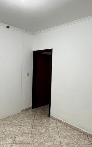 Casa para alugar com 250m², 2 quartos e 3 vagas Casa para alugar com 250m², 2 quartos e 3 vagasSuite