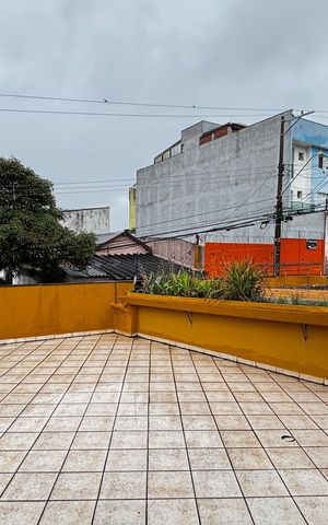 Casa para alugar com 250m², 2 quartos e 3 vagas Casa para alugar com 250m², 2 quartos e 3 vagasEspaço Gourmet