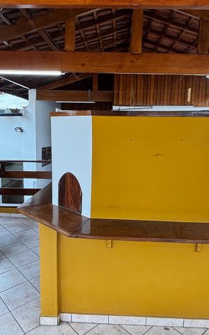 Casa para alugar com 250m², 2 quartos e 3 vagas Casa para alugar com 250m², 2 quartos e 3 vagasEspaço Gourmet