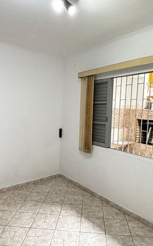 Casa para alugar com 250m², 2 quartos e 3 vagas Casa para alugar com 250m², 2 quartos e 3 vagasQuarto