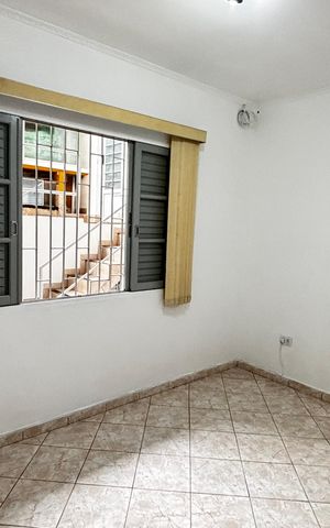 Casa para alugar com 250m², 2 quartos e 3 vagas Casa para alugar com 250m², 2 quartos e 3 vagasQuarto