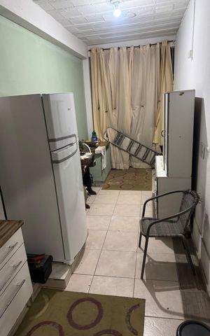 Casa à venda com 100m², 2 quartos e 1 vaga Casa à venda com 100m², 2 quartos e 1 vagaCozinha