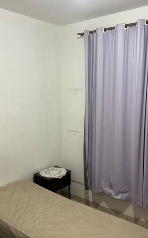 Casa à venda com 100m², 2 quartos e 1 vaga Casa à venda com 100m², 2 quartos e 1 vagaQuarto