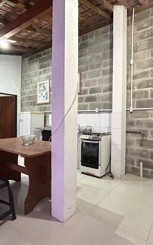 Casa para alugar com 20m², 2 quartos e 1 vaga Casa para alugar com 20m², 2 quartos e 1 vagaSala /Cozinha