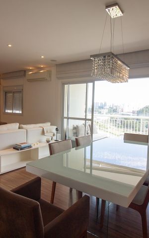 Apartamento à venda com 111m², 2 quartos e 2 vagas Apartamento à venda com 111m², 2 quartos e 2 vagasSala