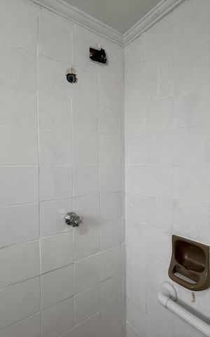 Apartamento à venda com 75m², 2 quartos e 1 vagaBanheiro Social 