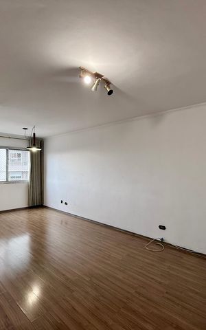 Apartamento à venda com 75m², 2 quartos e 1 vagaSala 