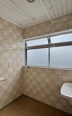 Apartamento à venda com 75m², 2 quartos e 1 vagaÁrea de Serviço