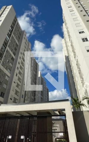Apartamento para alugar com 44m², 2 quartos e sem vaga Apartamento para alugar com 44m², 2 quartos e sem vagaFachada e portaria